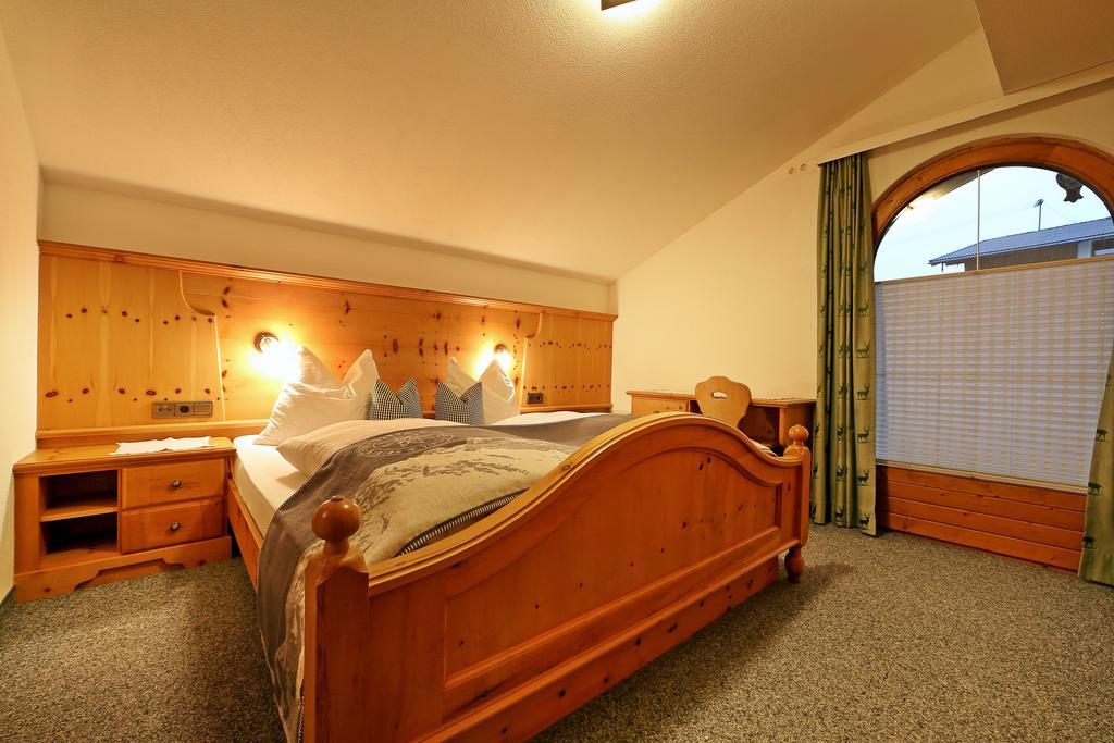 Landhaus & Apartment Taxach Ried im Zillertal Exteriör bild