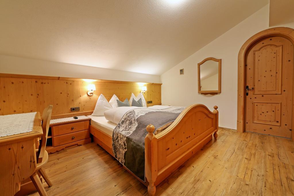 Landhaus & Apartment Taxach Ried im Zillertal Exteriör bild