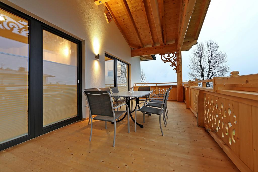 Landhaus & Apartment Taxach Ried im Zillertal Exteriör bild