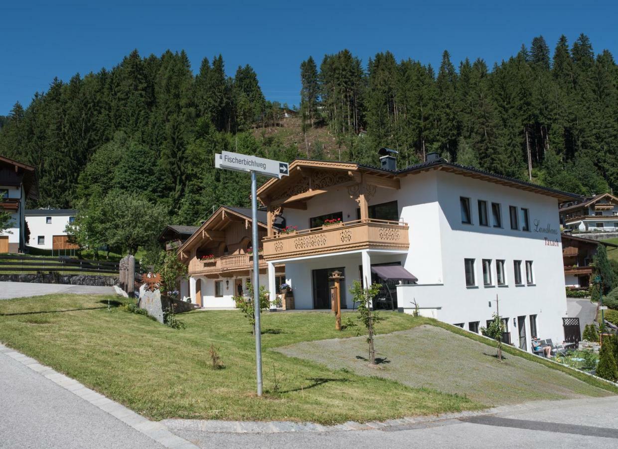 Landhaus & Apartment Taxach Ried im Zillertal Exteriör bild