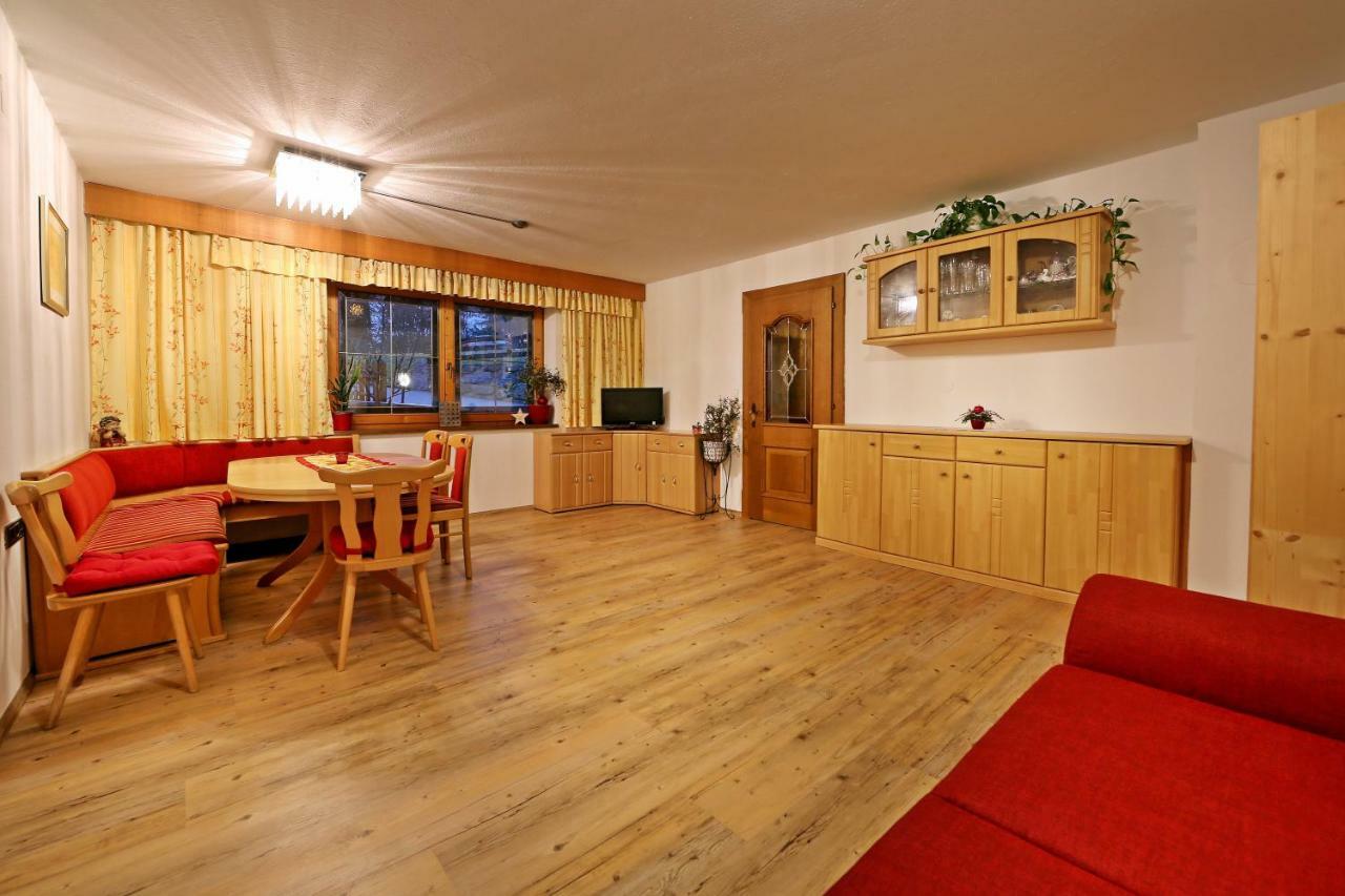 Landhaus & Apartment Taxach Ried im Zillertal Exteriör bild