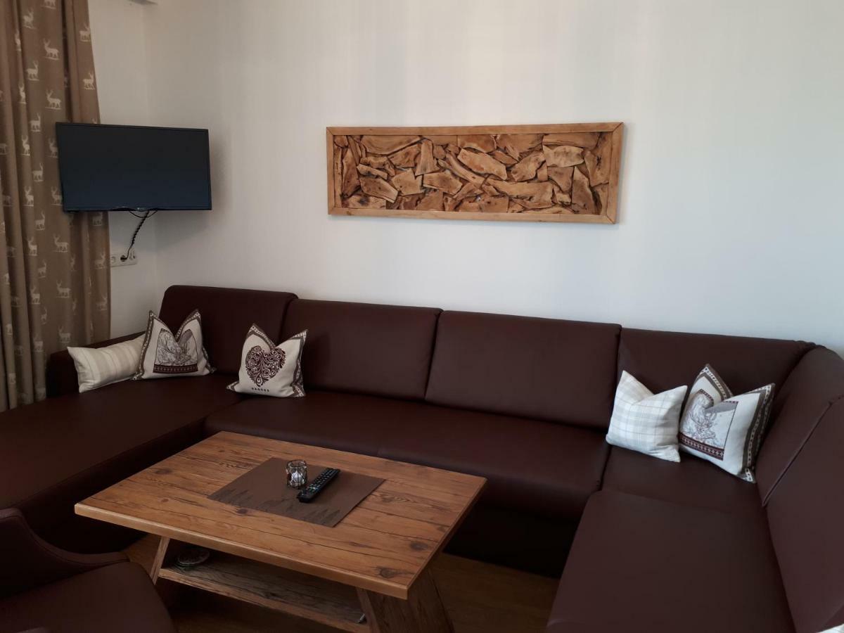 Landhaus & Apartment Taxach Ried im Zillertal Exteriör bild